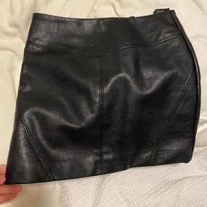 Leather mini skirt worn once